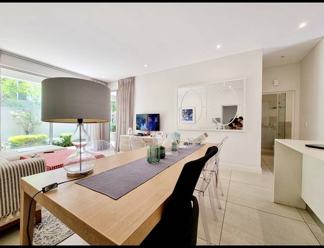 2 BEDROOM APARTMENT TO LET IN WAVERLEY